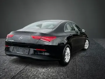Mercedes-Benz CLA 200 Automat / Cameră / Virtual Cockpit