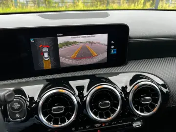 Mercedes-Benz CLA 200 Automat / Cameră / Virtual Cockpit