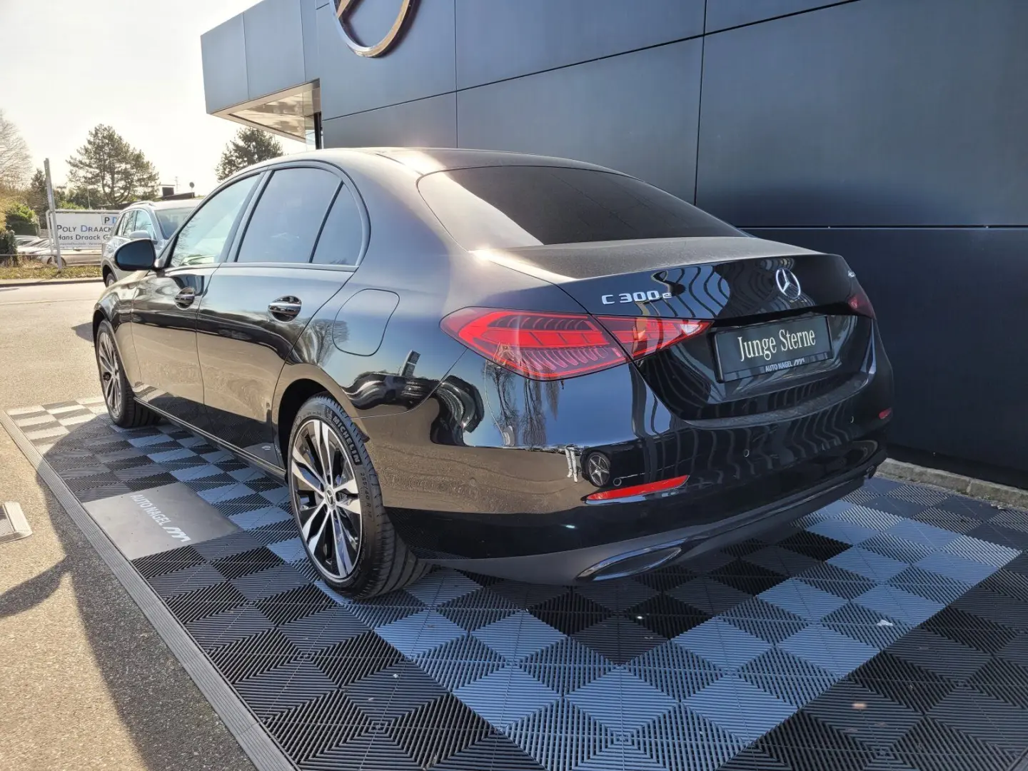 C 300 e Avantgarde 4M Fahrass.Pkt+Night+Business