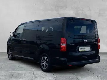 Proace Verso 2.0 D-4D L2 Executive NAVI+SHZ+APP