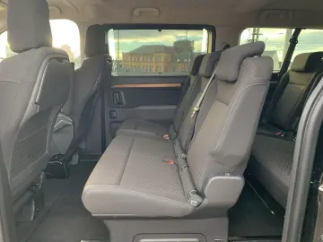 Proace Verso 2.0 D-4D L2 Executive NAVI+SHZ+APP