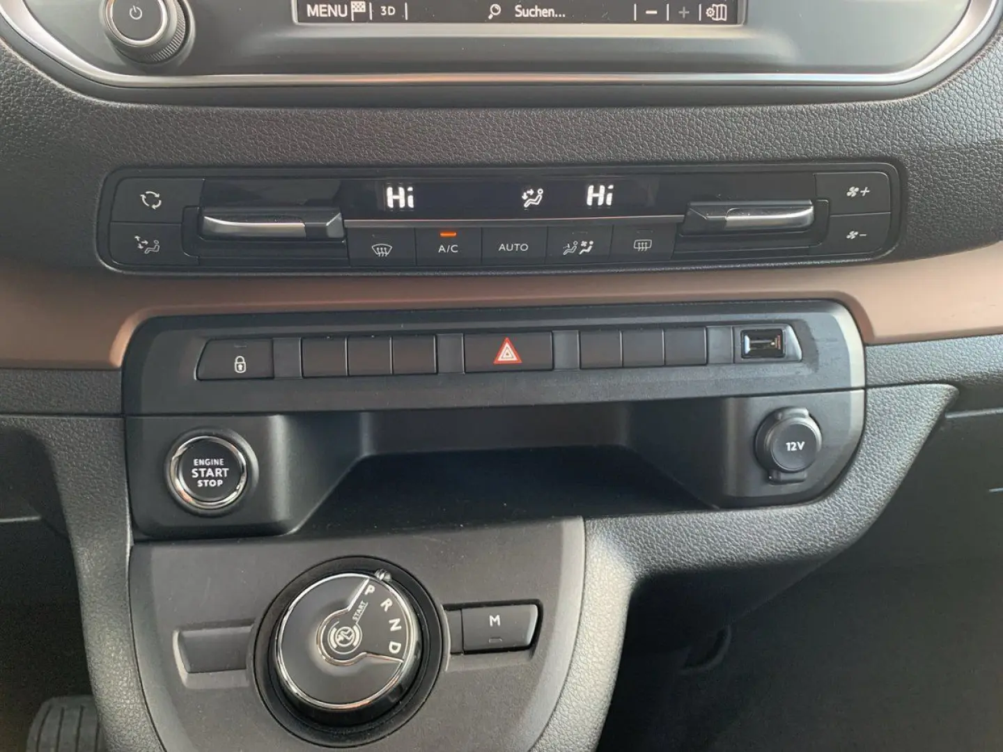 Proace Verso 2.0 D-4D L2 Executive NAVI+SHZ+APP