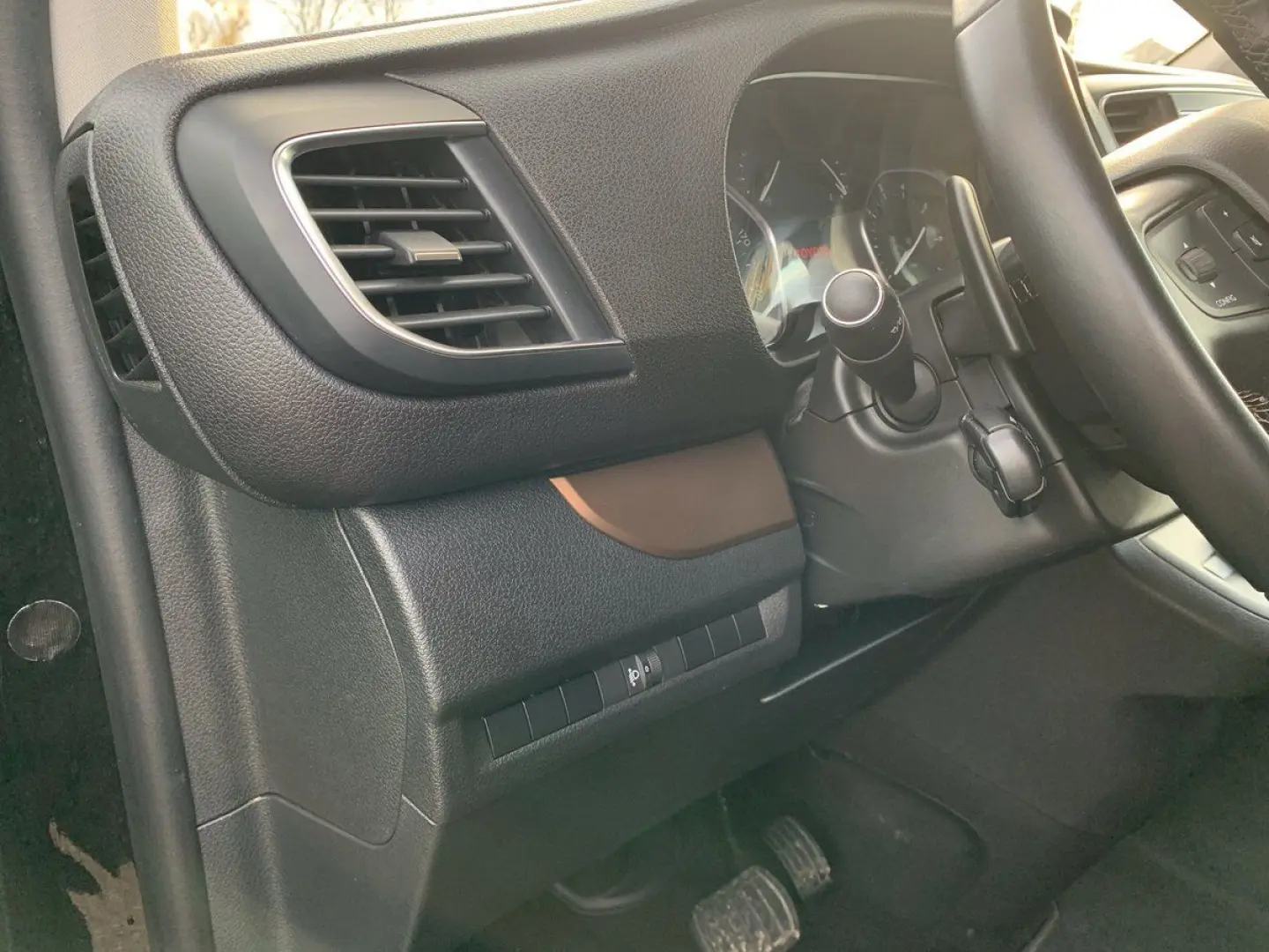 Proace Verso 2.0 D-4D L2 Executive NAVI+SHZ+APP