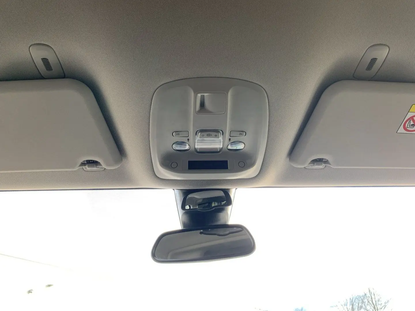 Proace Verso 2.0 D-4D L2 Executive NAVI+SHZ+APP