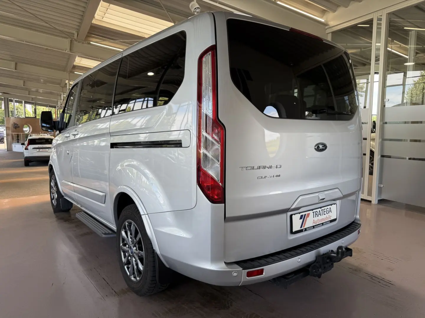 Tourneo Custom 2,0 Ecoblue 320 L1 Titanium X AHK