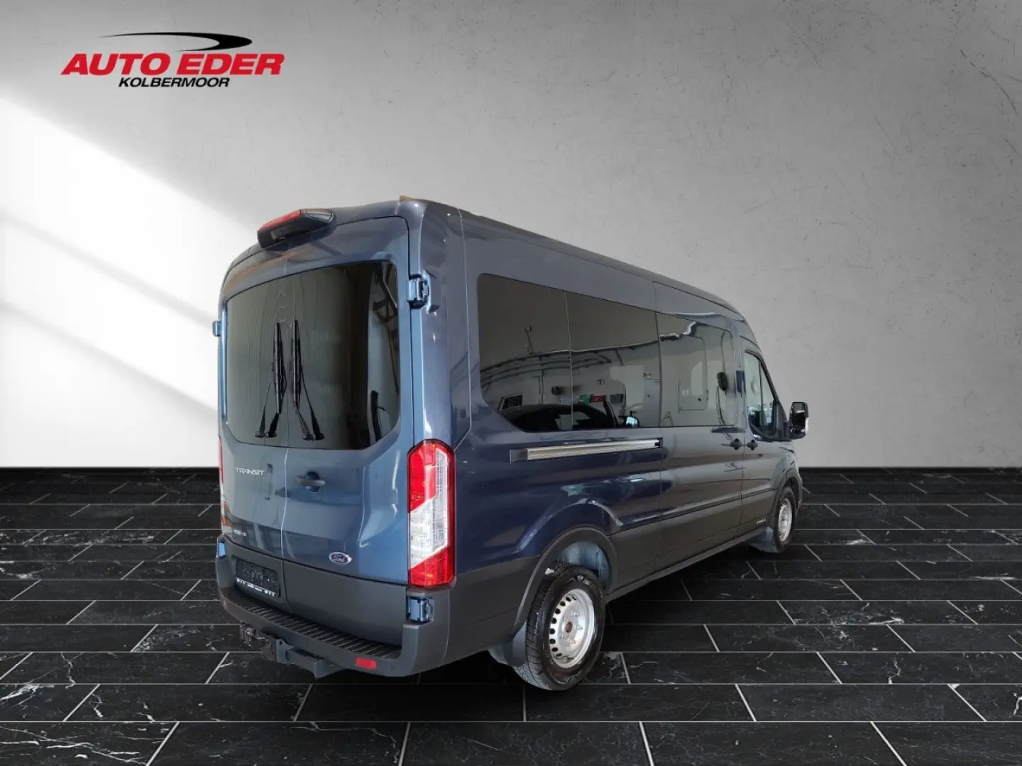 Transit Trail Kombi 350 L3 8-Sitzer Bluetooth