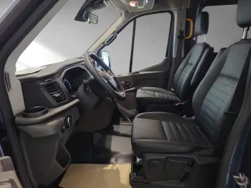 Transit Trail Kombi 350 L3 8-Sitzer Bluetooth