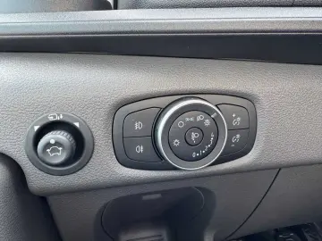 Transit Bus 350 L2 Trend 9-Sitzer Technologie-Pa