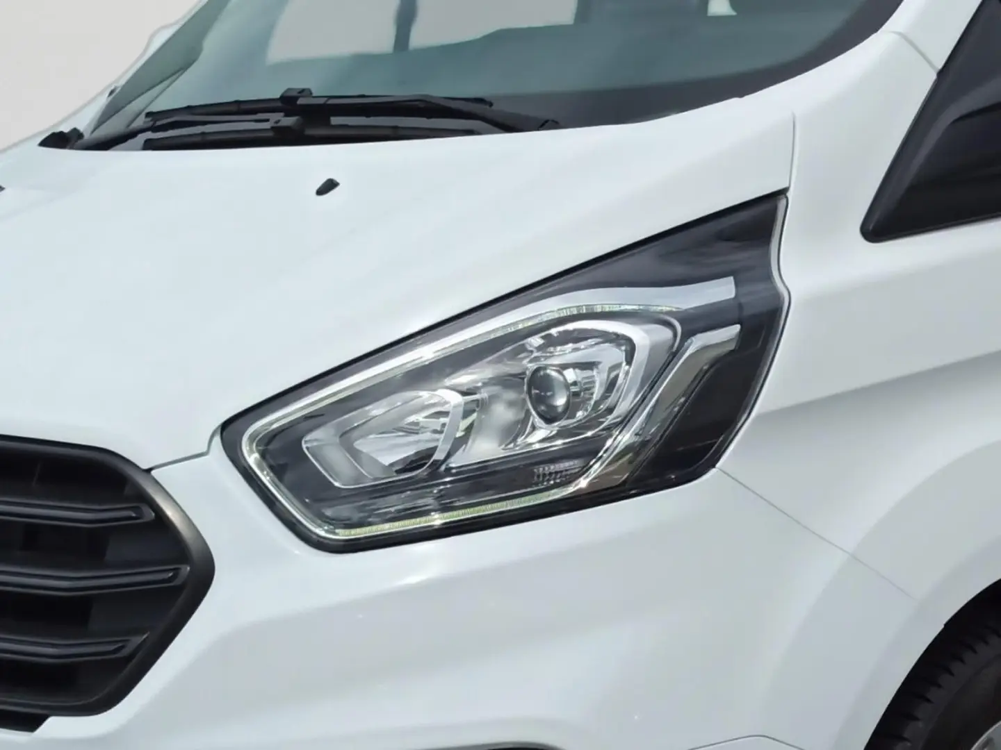 Custom L2 Trend 2.0L / 9-Sitzer / Apple-Car-Play