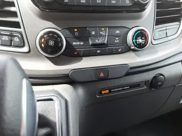 Custom L2 Trend 2.0L / 9-Sitzer / Apple-Car-Play