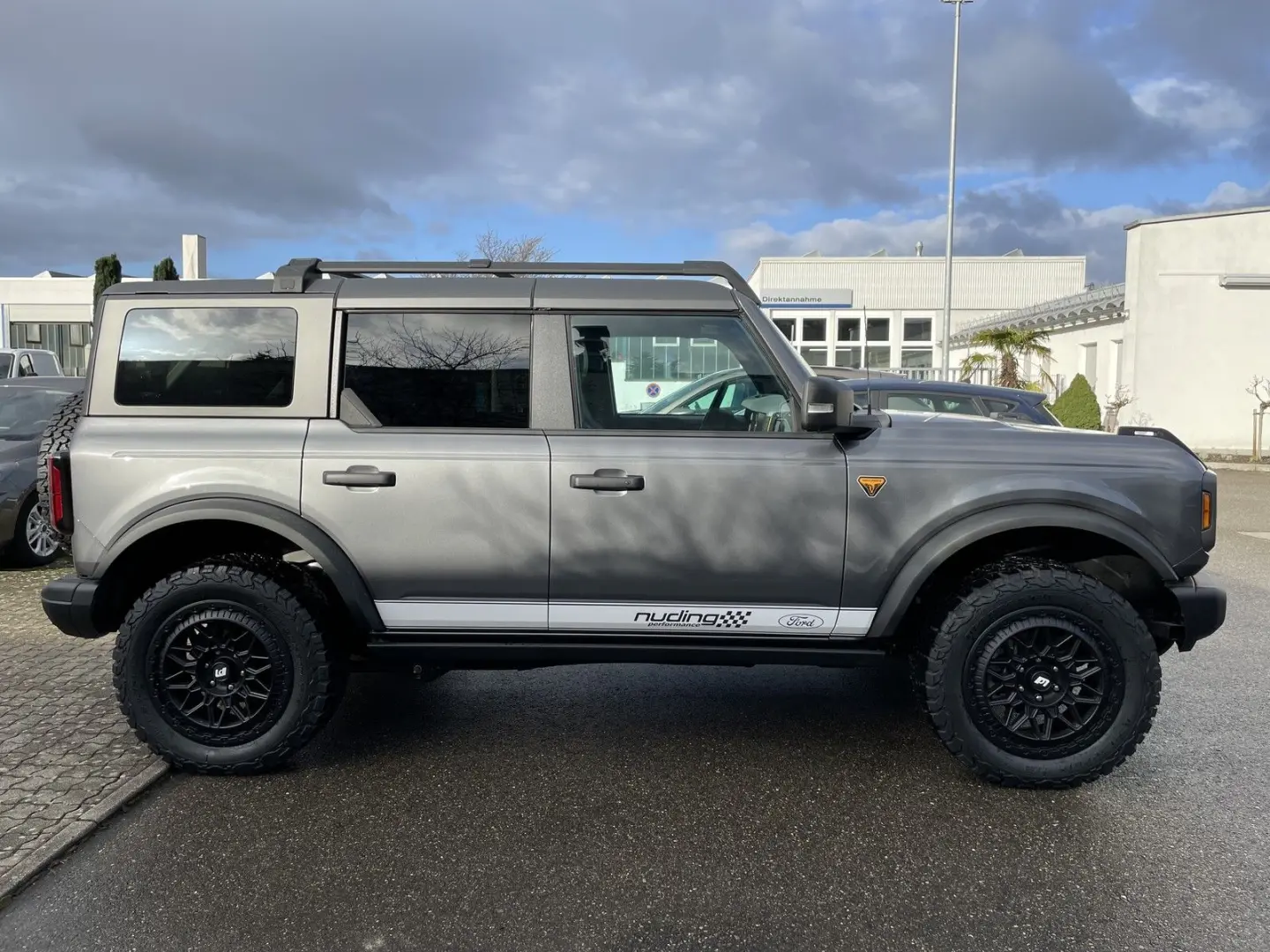 Bronco 2.7 EcoBoost V6 Badlands Aut. e-4WD