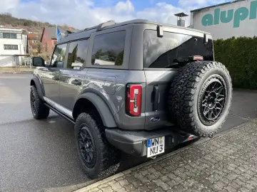 Bronco 2.7 EcoBoost V6 Badlands Aut. e-4WD