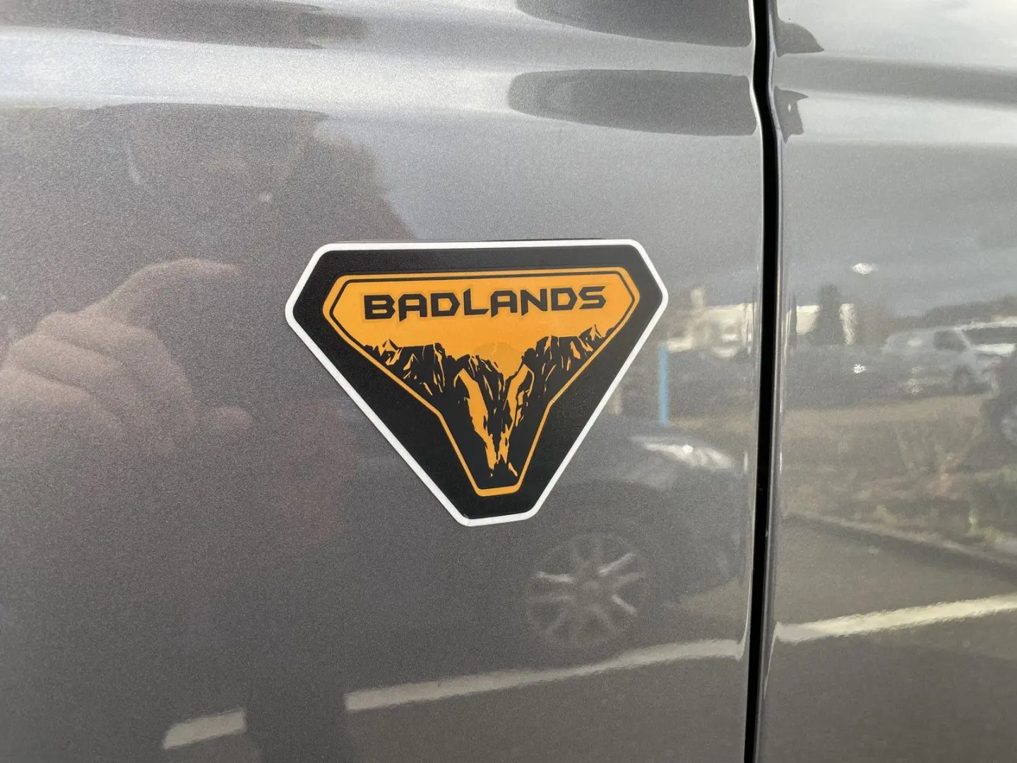 Bronco 2.7 EcoBoost V6 Badlands Aut. e-4WD