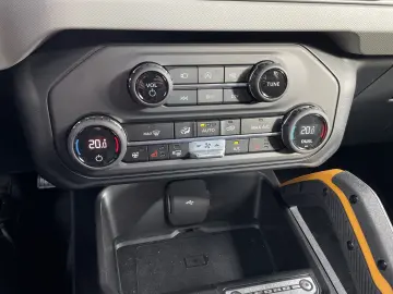 Bronco 2.7 EcoBoost V6 Badlands Aut. e-4WD