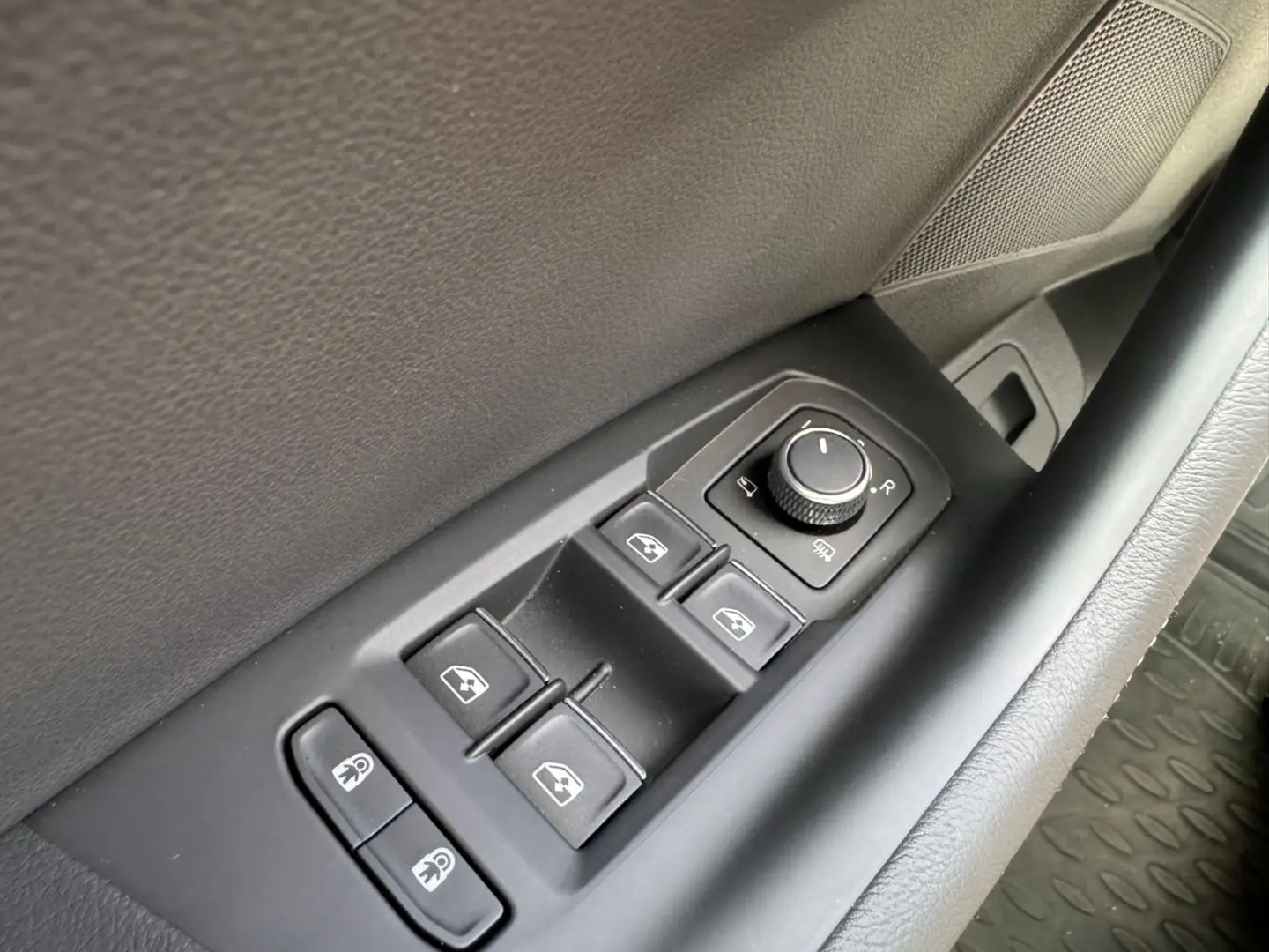 Touareg 3.0 TSI R-Line 4M Leder|NAV|AHK|HUD