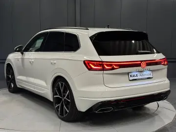 Touareg R-Line 4Motion*22Zoll*NP:110.930 EUR !!!
