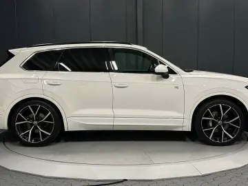 Touareg R-Line 4Motion*22Zoll*NP:110.930 EUR !!!