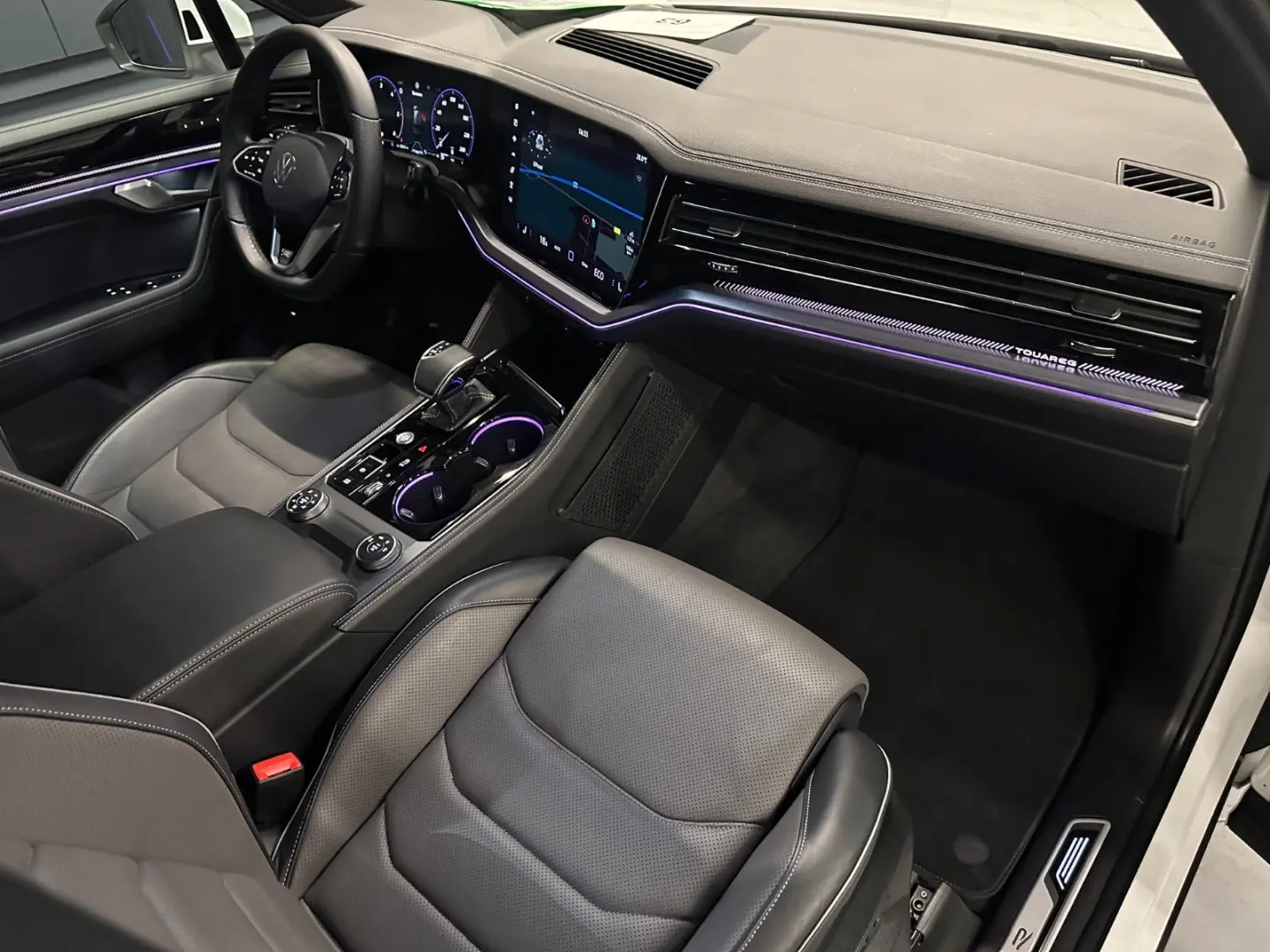 Touareg R-Line 4Motion*22Zoll*NP:110.930 EUR !!!
