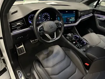 Touareg R-Line 4Motion*22Zoll*NP:110.930 EUR !!!