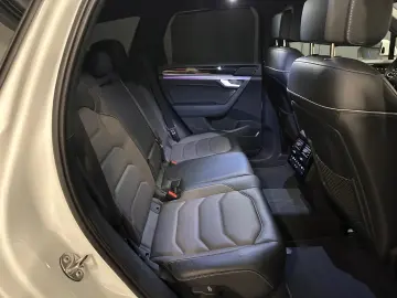 Touareg R-Line 4Motion*22Zoll*NP:110.930 EUR !!!