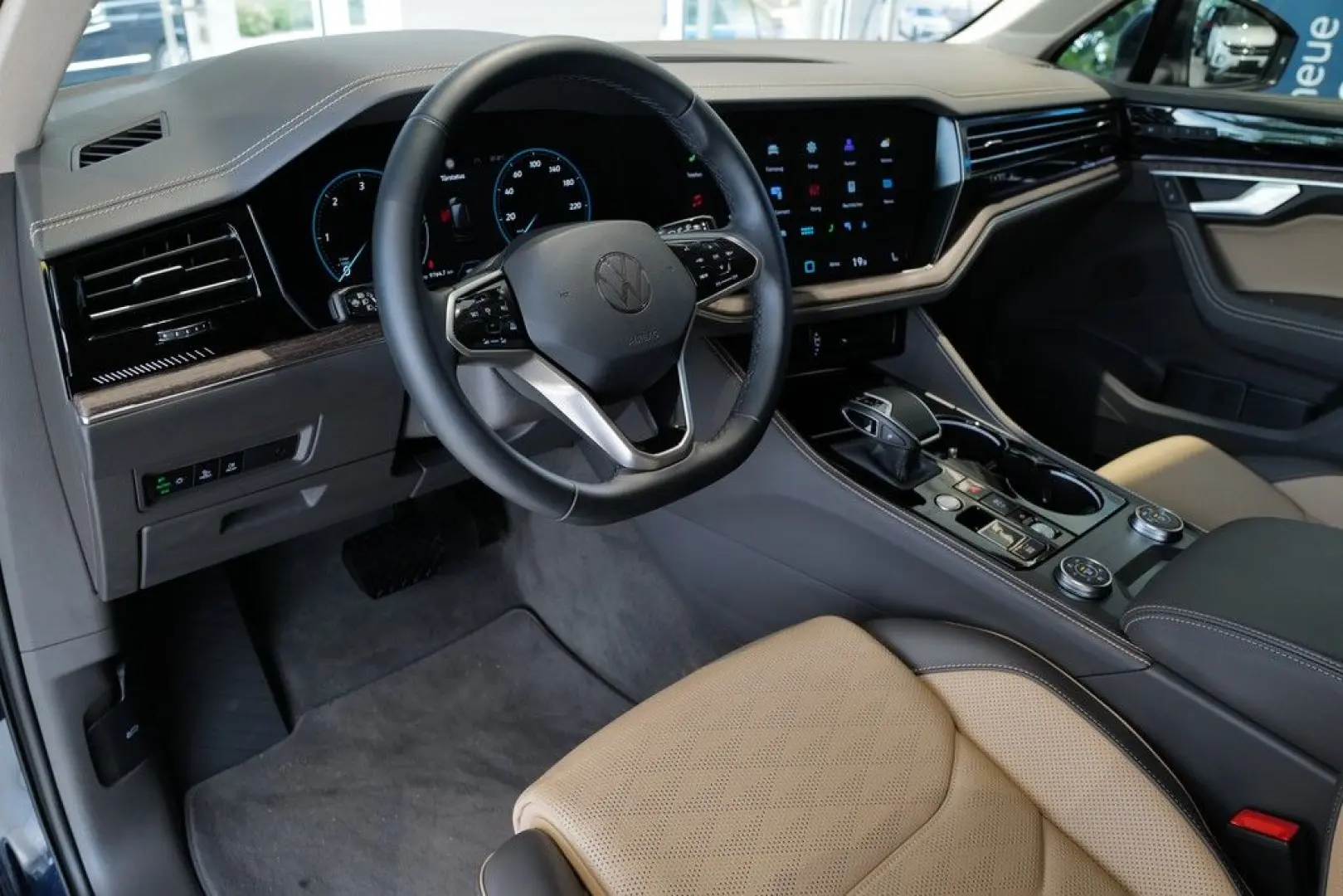 Touareg 3.0TDI Elegance AHK Allradlenkung Matrix