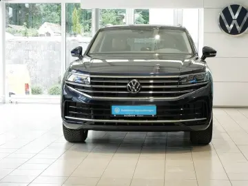 Touareg 3.0TDI Elegance AHK Allradlenkung Matrix