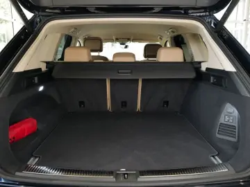 Touareg 3.0TDI Elegance AHK Allradlenkung Matrix