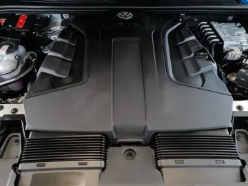 Touareg 3.0TDI Elegance AHK Allradlenkung Matrix