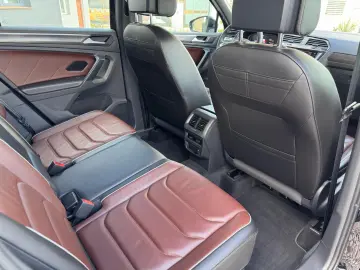 VOLKSWAGEN Tiguan 2.0 TDI SCR 4MOTION DSG Elegance