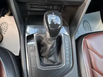 VOLKSWAGEN Tiguan 2.0 TDI SCR 4MOTION DSG Elegance