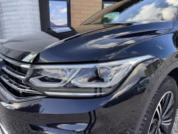 VOLKSWAGEN Tiguan 2.0 TDI SCR 4MOTION DSG Elegance
