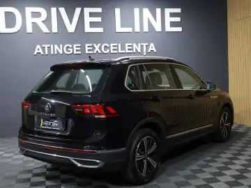 VOLKSWAGEN Tiguan 2.0 TDI SCR 4MOTION DSG Elegance