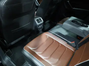 VOLKSWAGEN Tiguan 2.0 TDI SCR 4MOTION DSG Elegance
