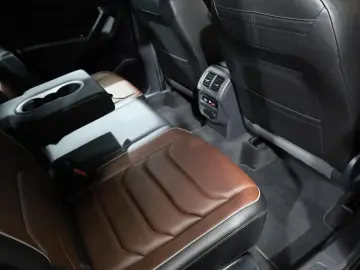 VOLKSWAGEN Tiguan 2.0 TDI SCR 4MOTION DSG Elegance