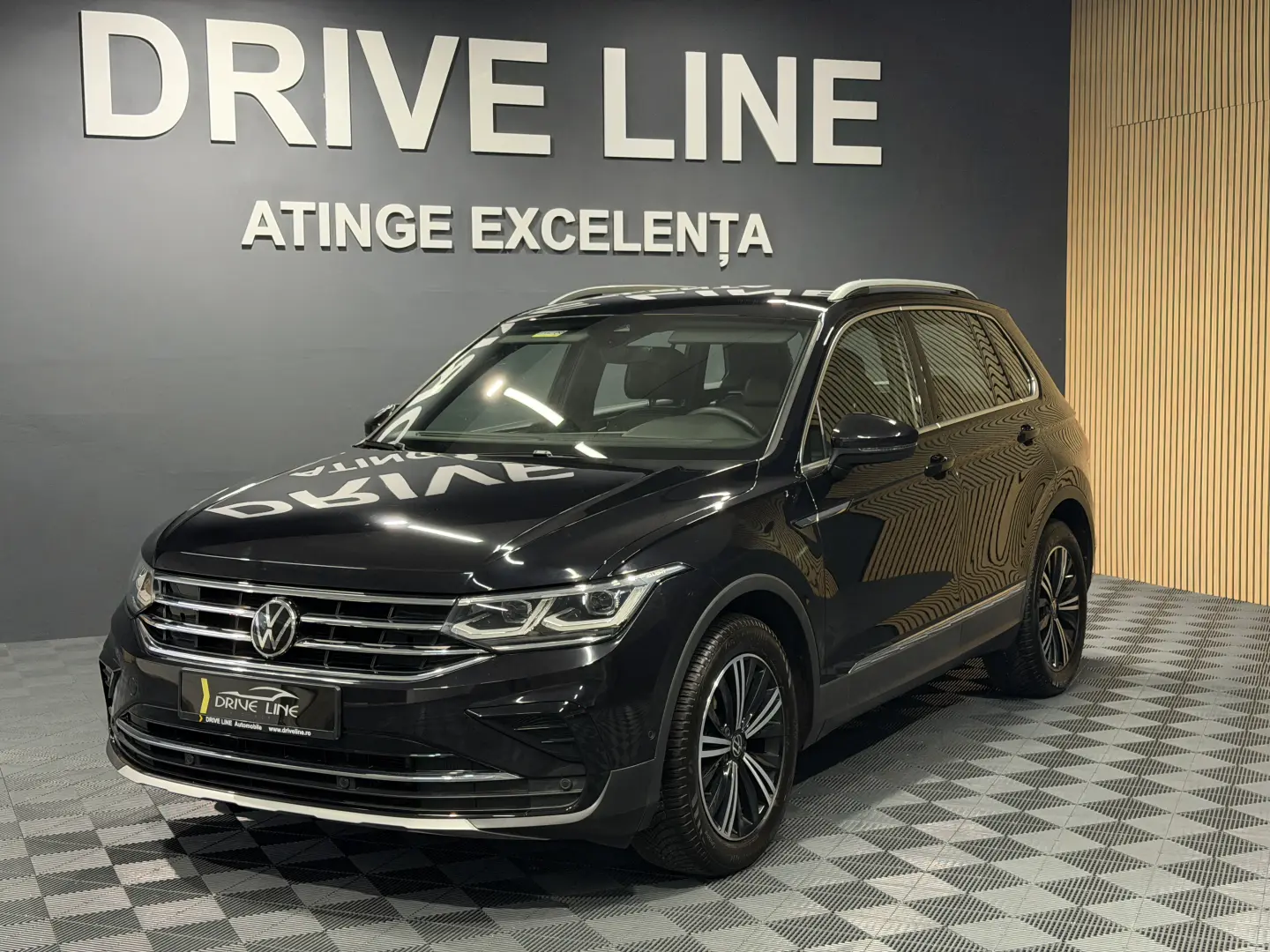 VOLKSWAGEN Tiguan 2.0 TDI SCR 4MOTION DSG Elegance