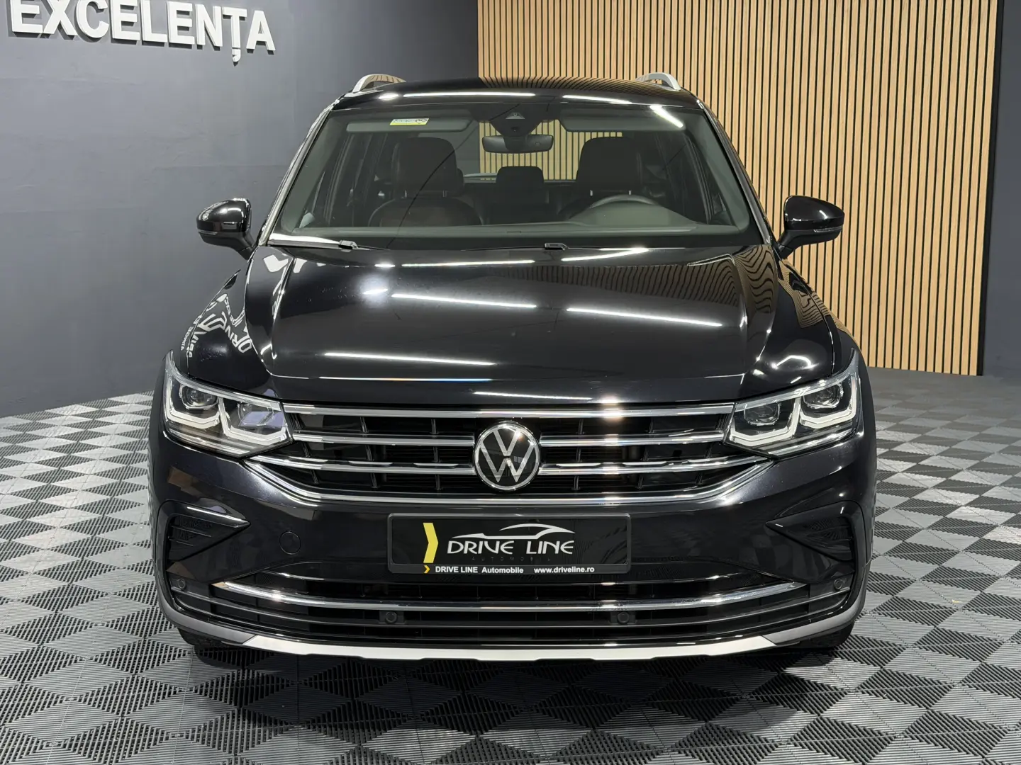 VOLKSWAGEN Tiguan 2.0 TDI SCR 4MOTION DSG Elegance