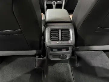 VOLKSWAGEN Tiguan 2.0 TDI SCR 4MOTION DSG Elegance