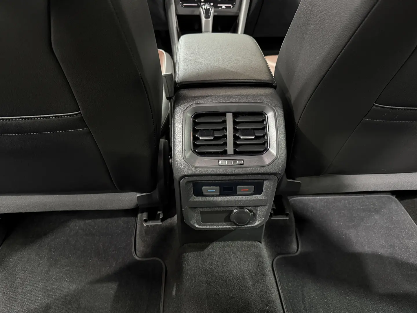 VOLKSWAGEN Tiguan 2.0 TDI SCR 4MOTION DSG Elegance