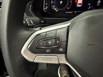 VOLKSWAGEN Tiguan 2.0 TDI SCR 4MOTION DSG Elegance