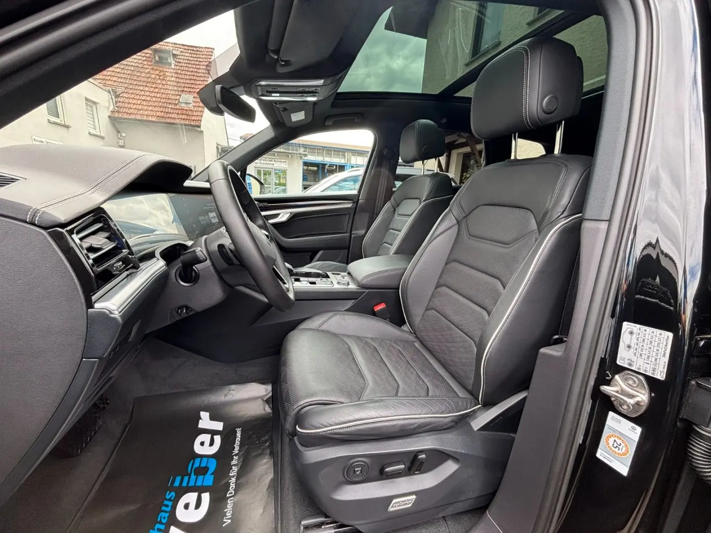 Touareg Elegance 4MO*PANO*StHz*AHK*MEMO-Pk.*VOLL