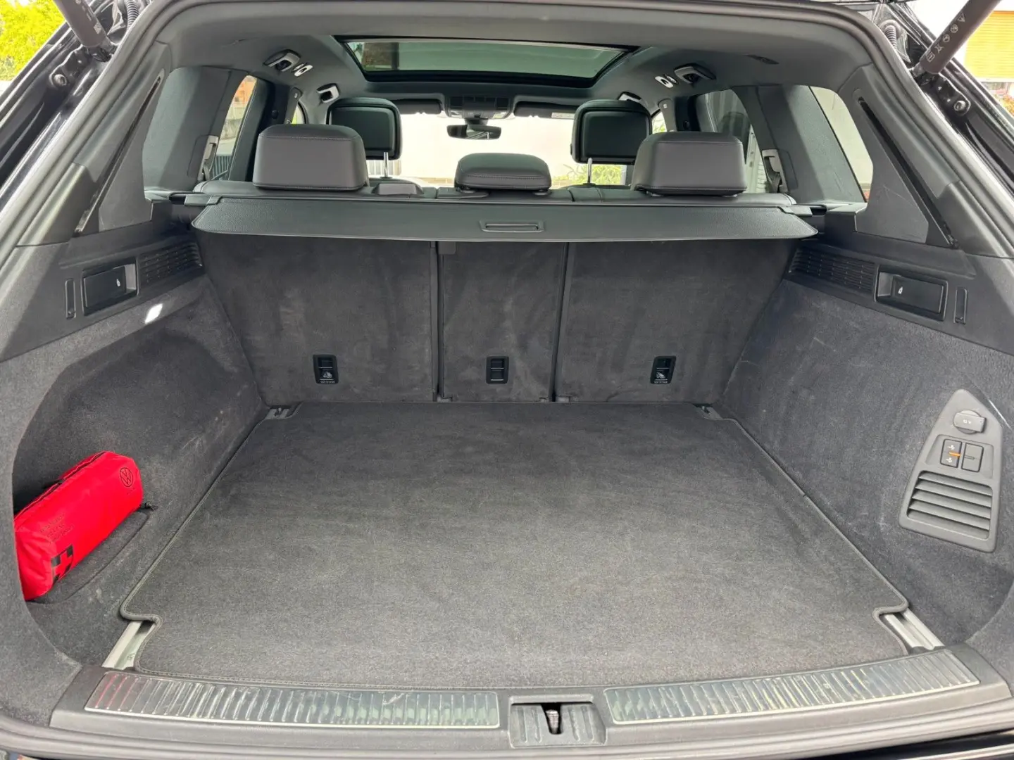 Touareg Elegance 4MO*PANO*StHz*AHK*MEMO-Pk.*VOLL