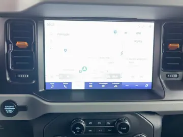 Bronco 2.7 V6 Badlands Navi Sync4 Hifi B&O Kamra