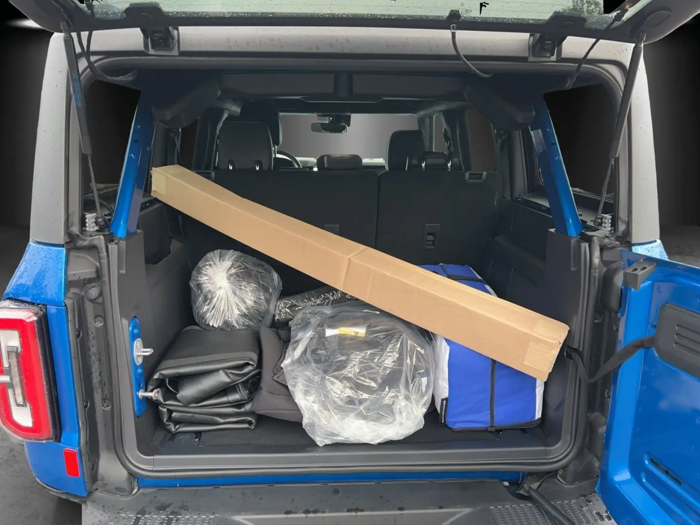Bronco 2.7 V6 Badlands Navi Sync4 Hifi B&O Kamra