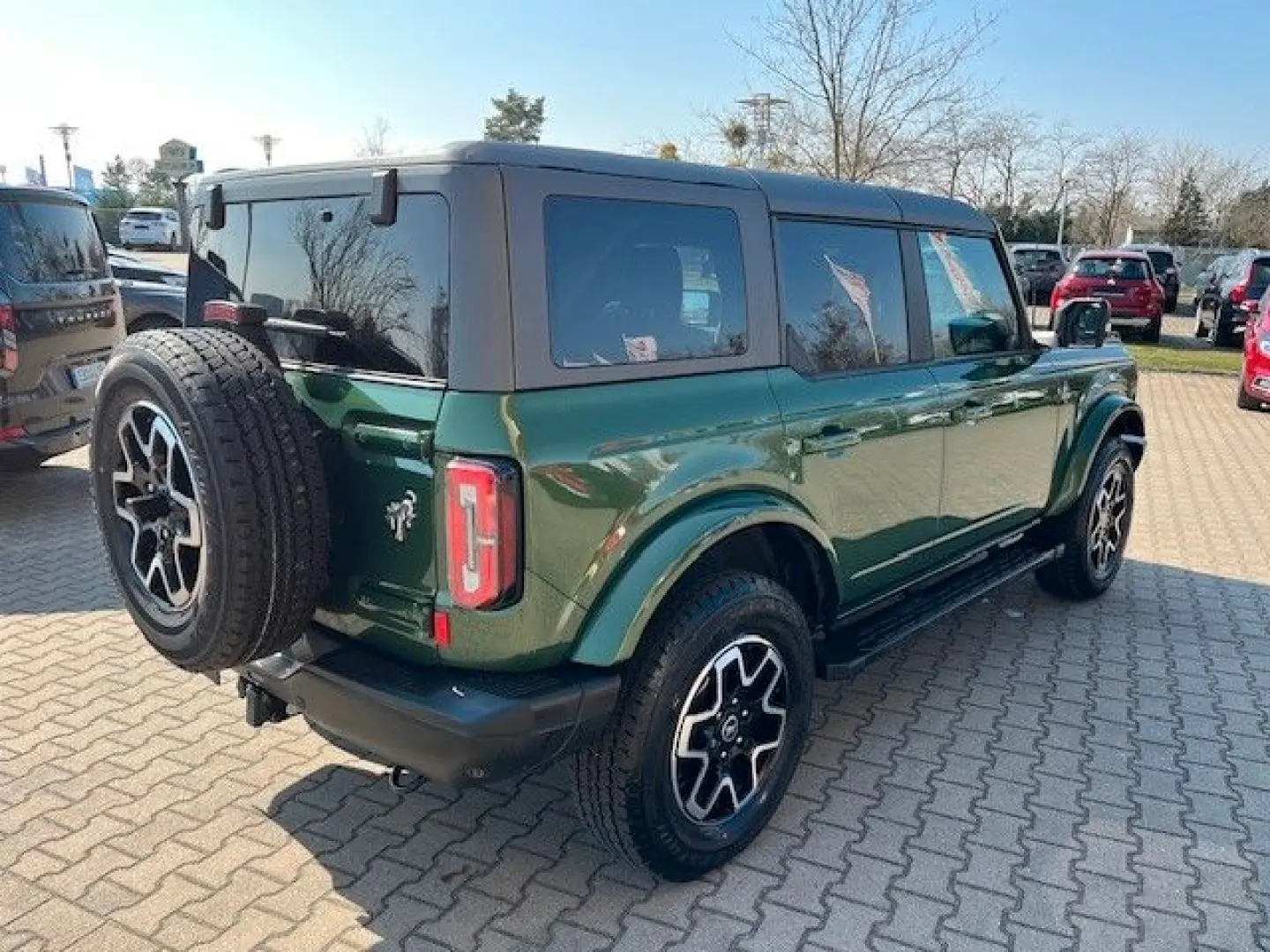 Bronco 335PS Autm. 4x4 2.7 V6 Outer Banks LED
