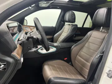 GLE 400d, AMG, Pano, Airmatic, Burmester, Massag