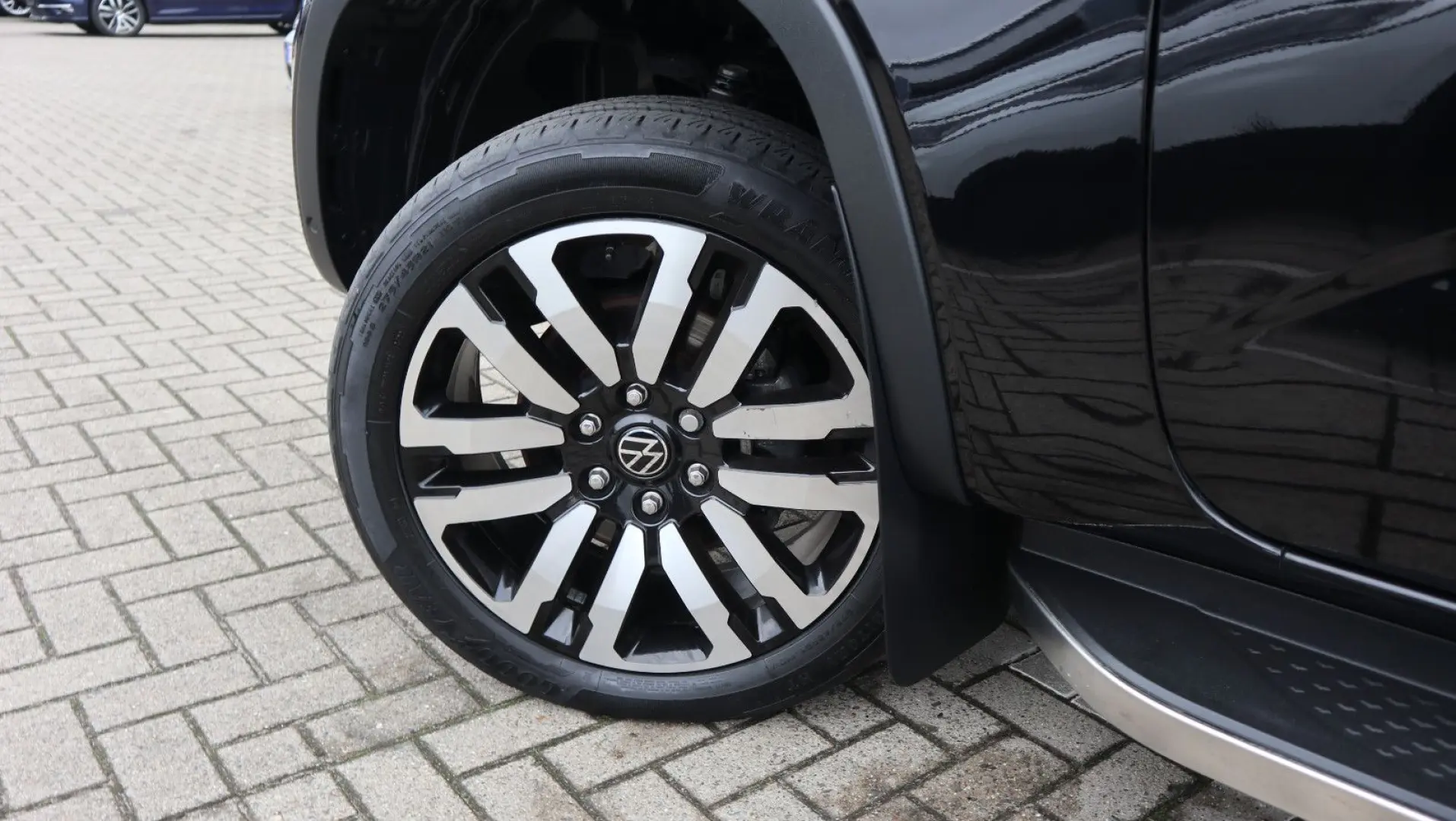 Amarok 3.0 TDI Aventura Doppelkab 4M-LED-LKZ-AHK