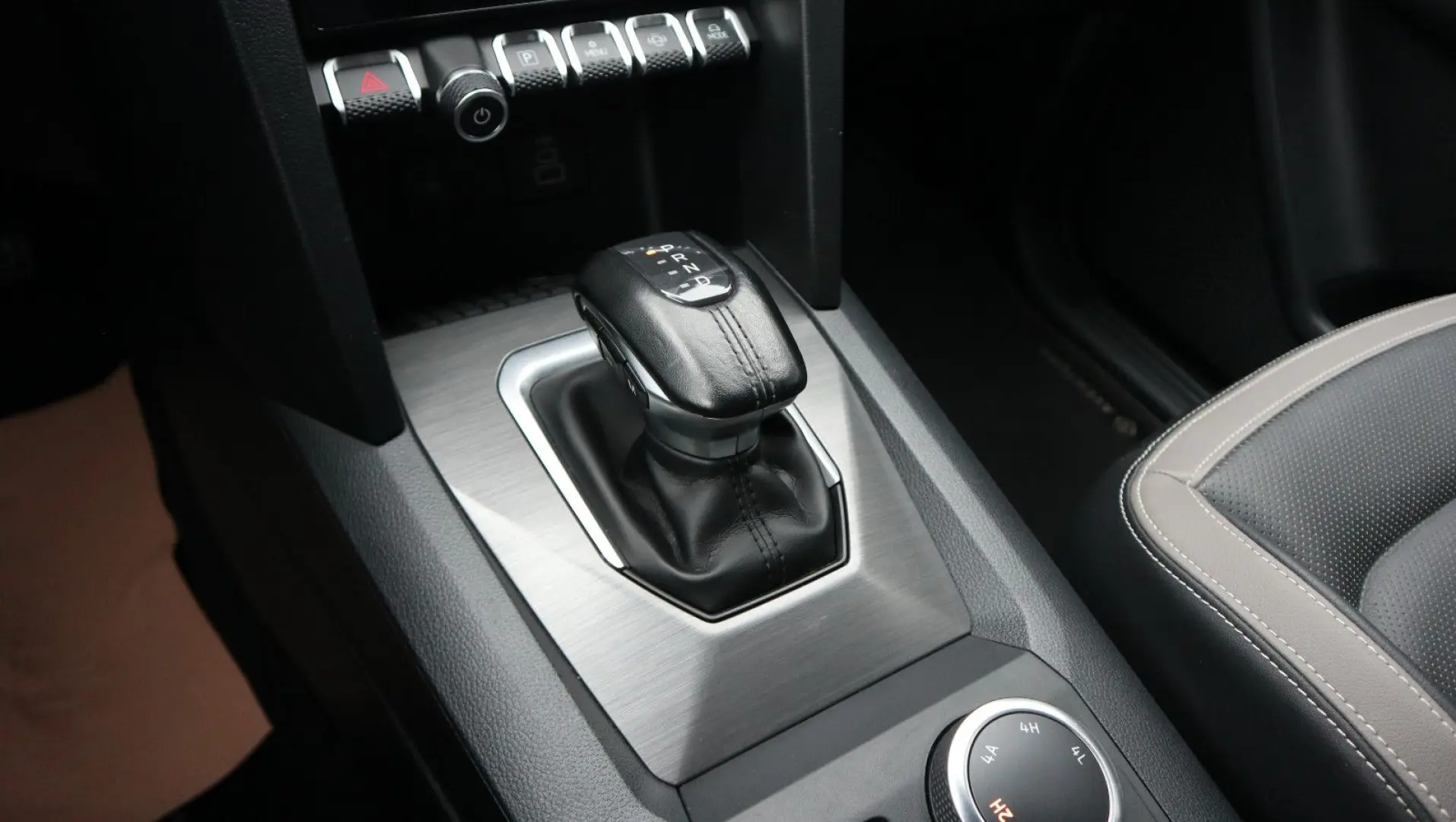 Amarok 3.0 TDI Aventura Doppelkab 4M-LED-LKZ-AHK