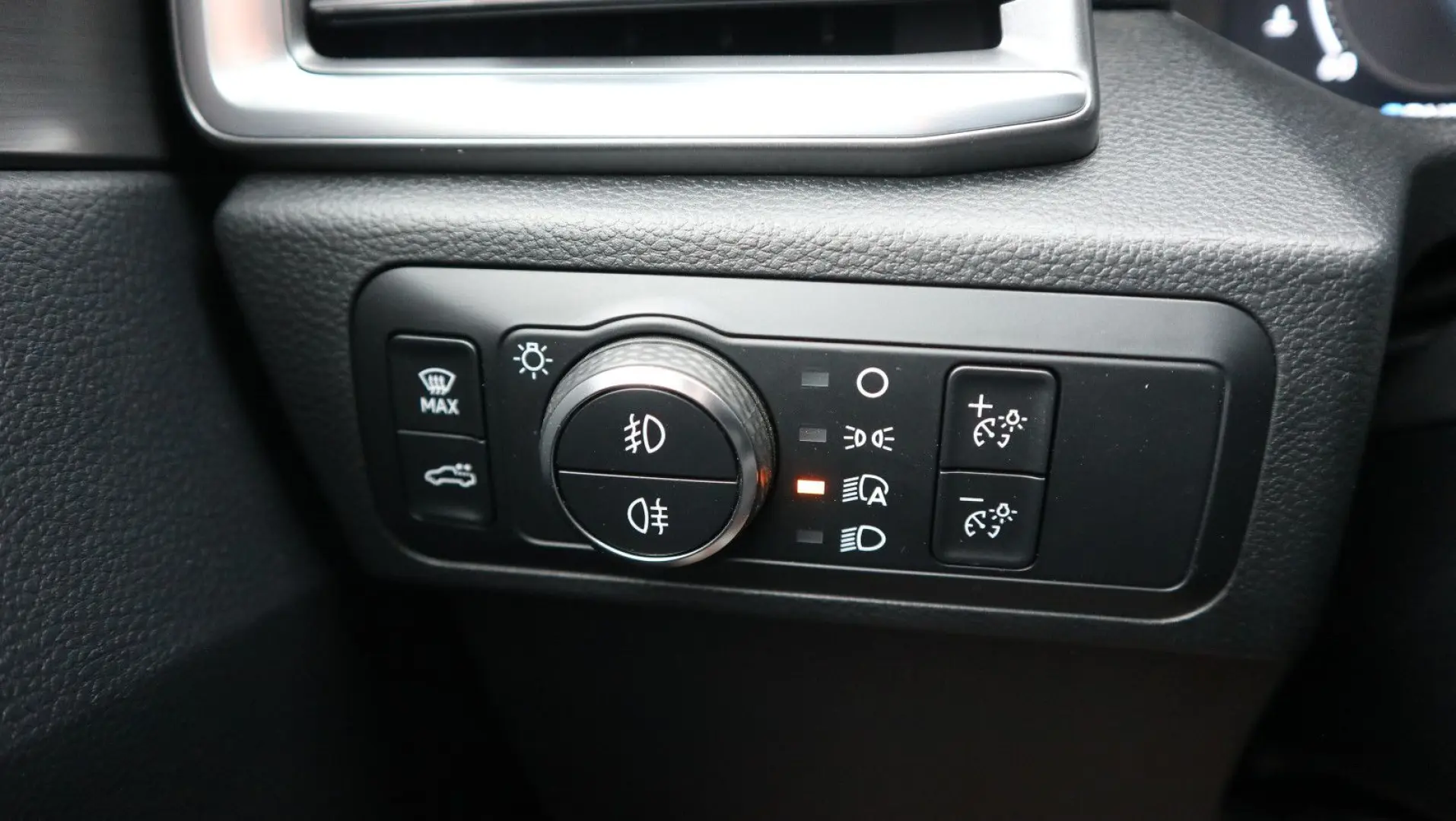 Amarok 3.0 TDI Aventura Doppelkab 4M-LED-LKZ-AHK