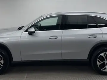 GLC 300 e 4M AVANTGARDE MEMO+MASSAGE+BURMESTER+