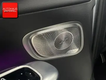 GLC 300 e 4M AVANTGARDE MEMO+MASSAGE+BURMESTER+